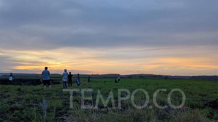 Subuh Sublim pada Savana Tenau Pulau Sumba